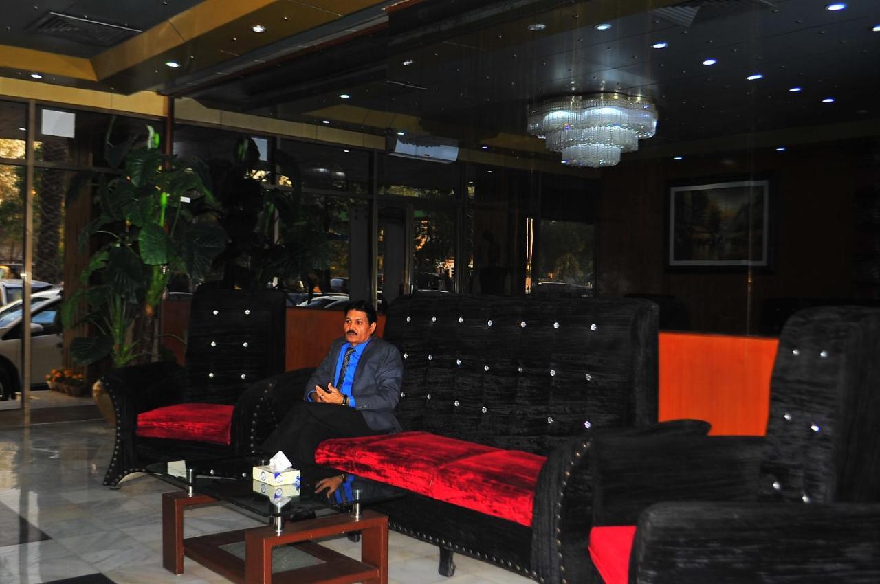 Faran Hotel Karachi Exterior foto