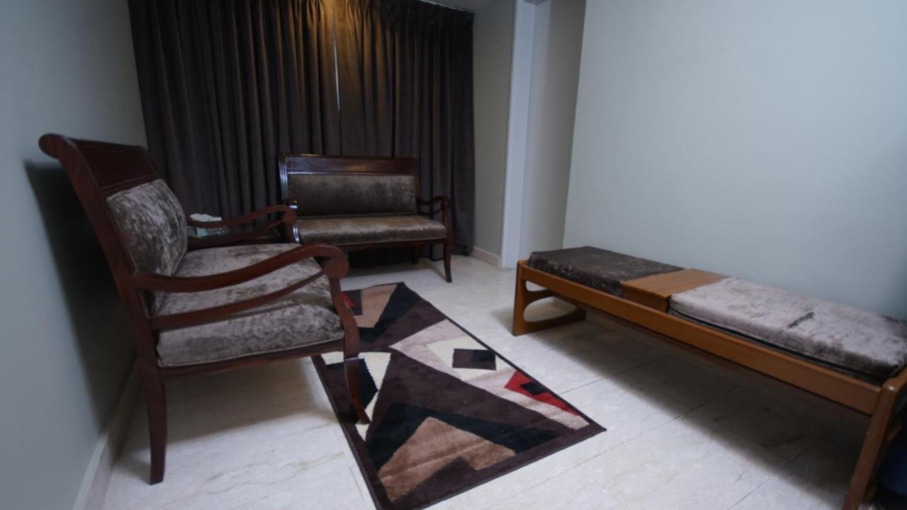 Faran Hotel Karachi Exterior foto